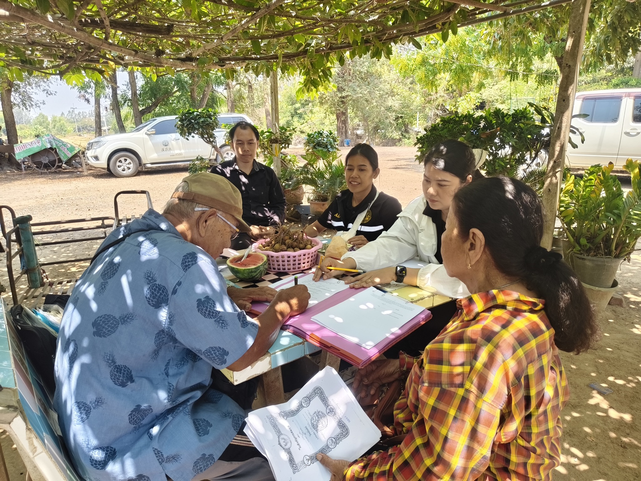 title - ส.ป.ก.นครปฐมลงพื้นที่ให้บริการเกษตรกรในการจัดทำคำขอกู้ สนับสนุนสินเชื่อเงินกองทุนการปฏิรูปที่ดินเพื่อเกษตรกรรมและด้านการจัดเก็บและให้สินเชื่อเงินกองทุนการปฏิรูปที่ดินเพื่อเกษตรกรรม ปีงบประมาณ พ.ศ. 2569